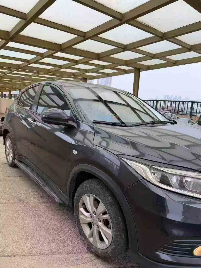 南通19年本田缤智3