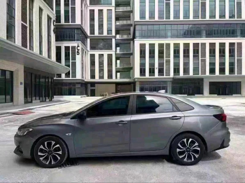 广州19年雪佛兰科鲁泽4