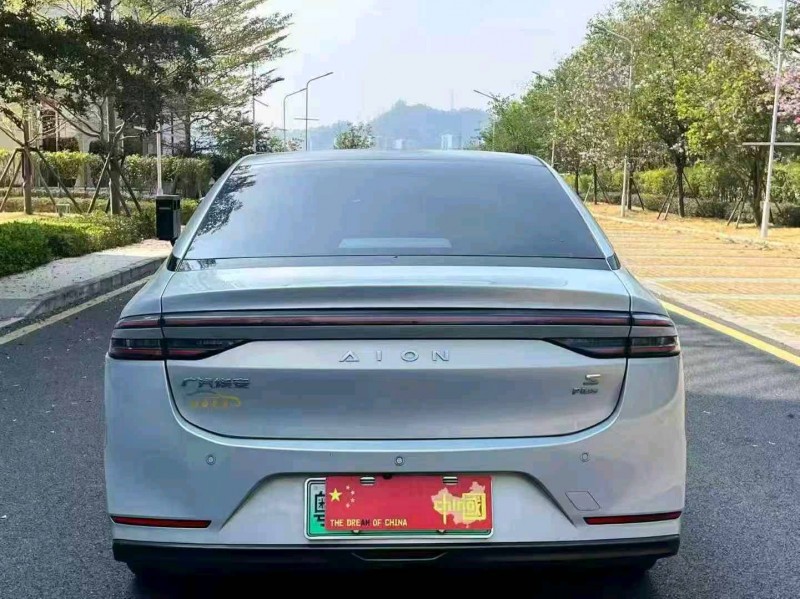 广州21年传祺埃安S5