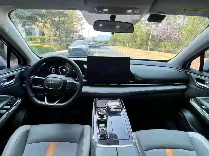 广州21年传祺埃安S8