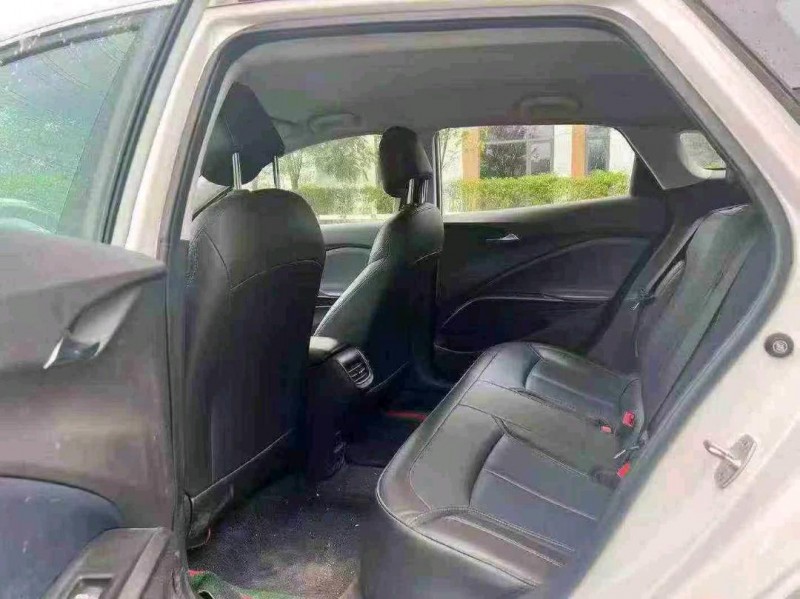 广州23年别克微蓝8