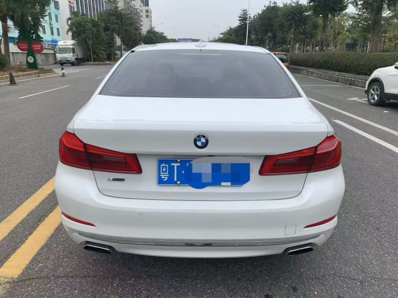 茂名18年宝马5系9