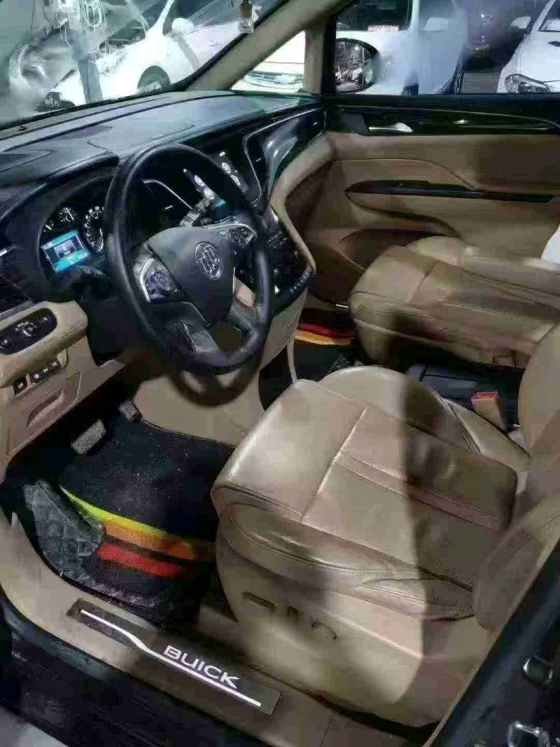 临沂17年别克GL84