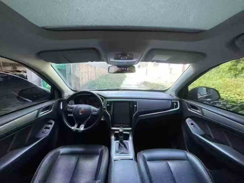 德阳21年荣威RX56