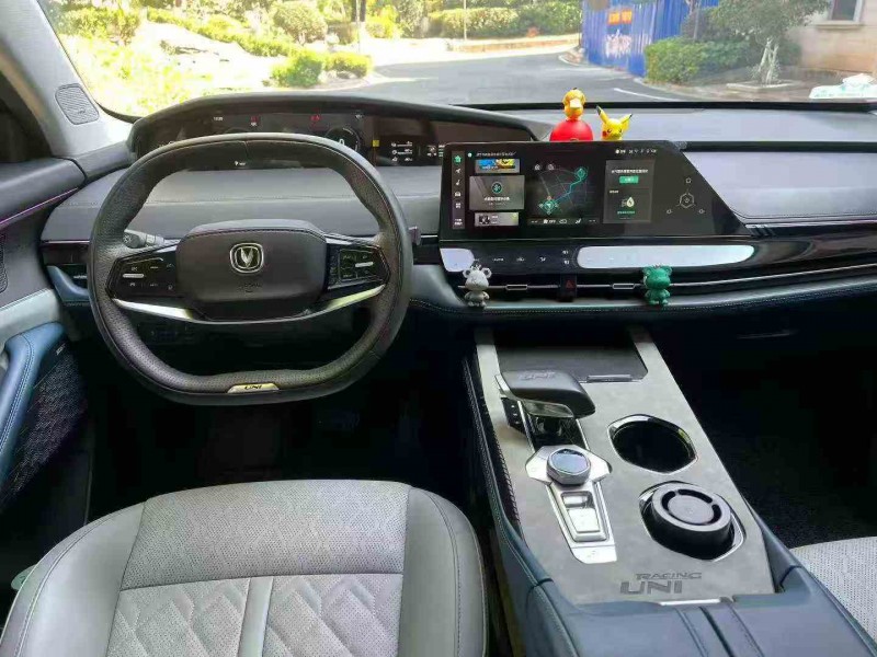 汕头23年长安汽车UNI5