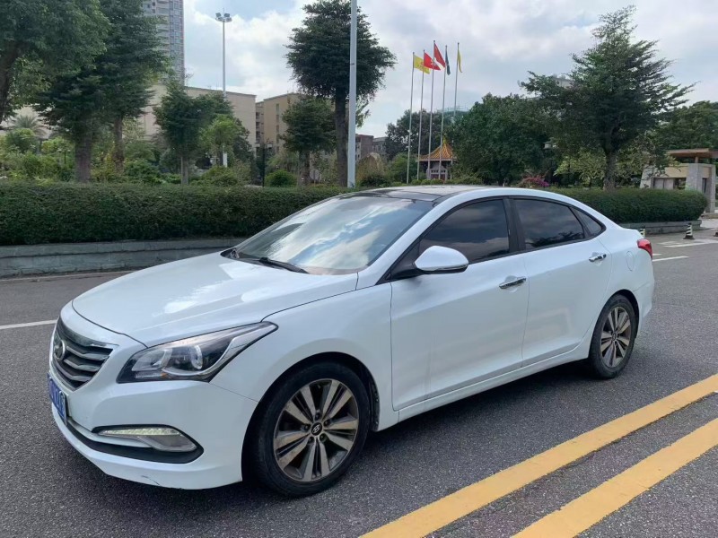 茂名16年现代名图3