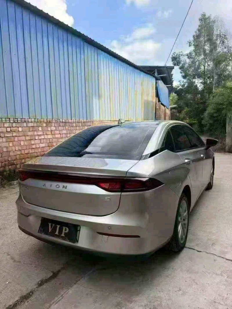 广元23年传祺埃安S6