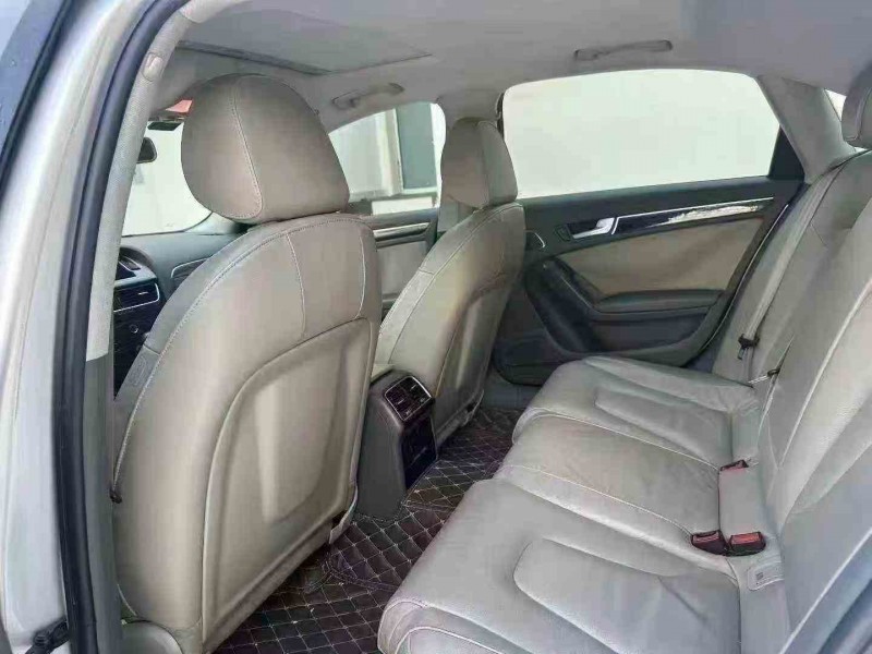 珠海12年奥迪A4L5