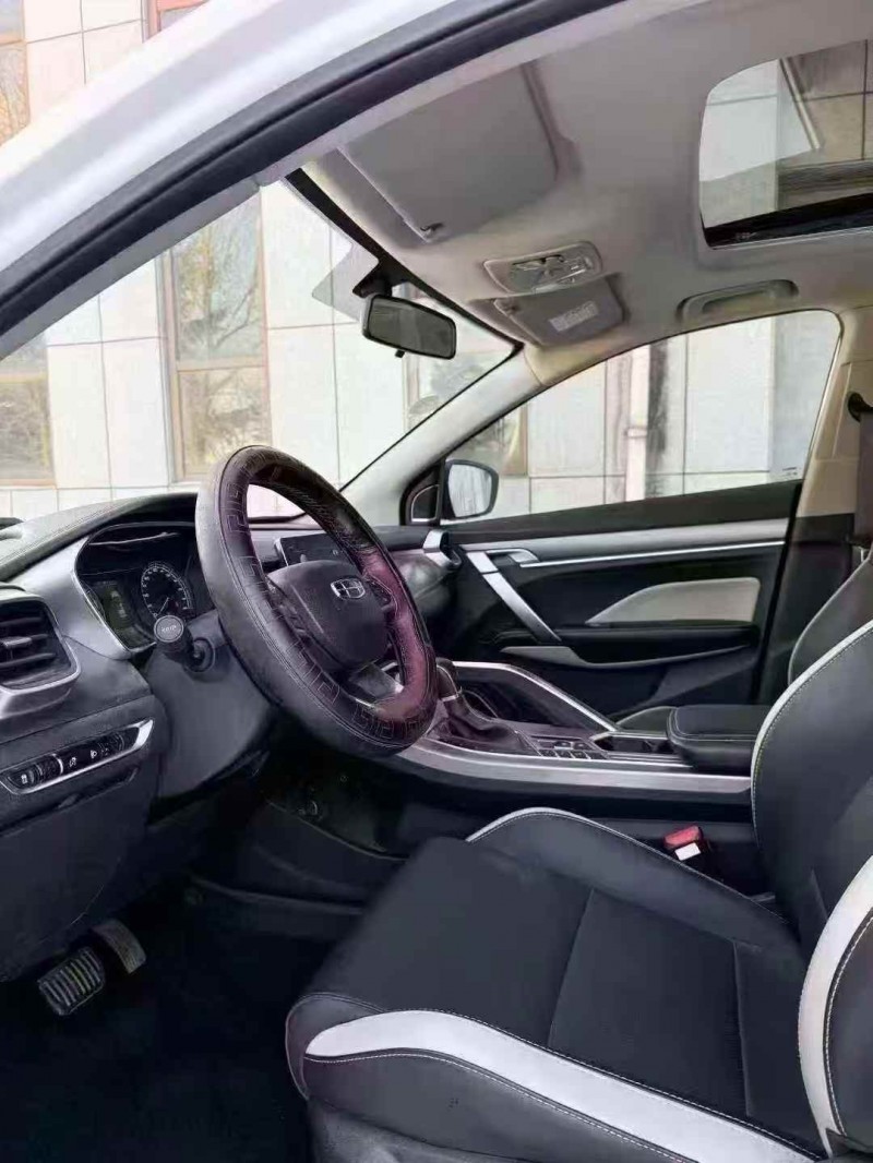 吉林20年吉利缤越7