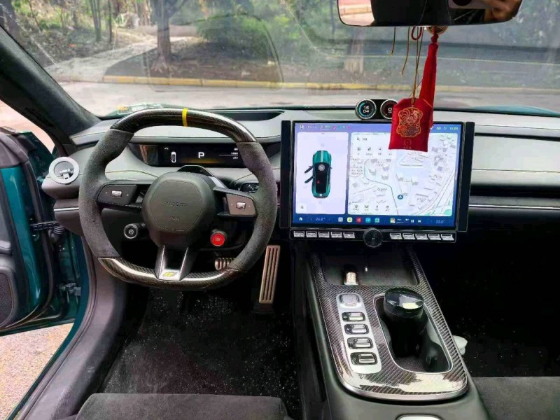 重庆25年小米SU77