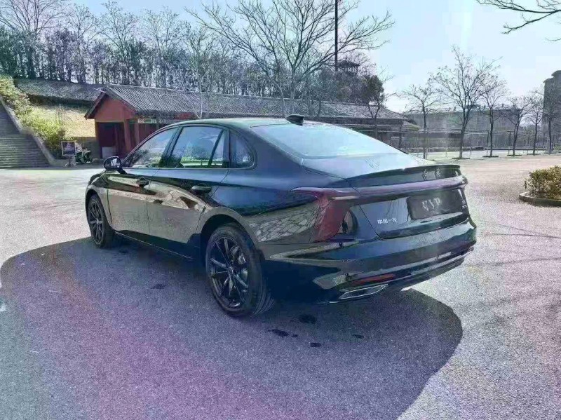 金华25年红旗H55