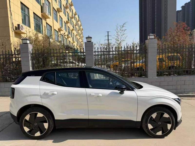 平顶山25年沃尔沃EX302