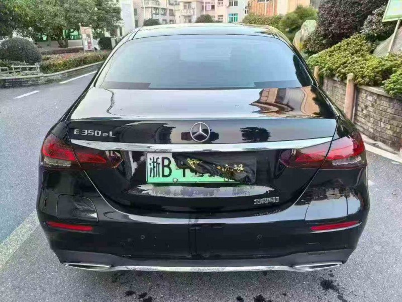 绍兴23年奔驰E6