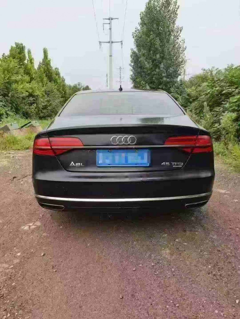 临沂15年奥迪A8L9