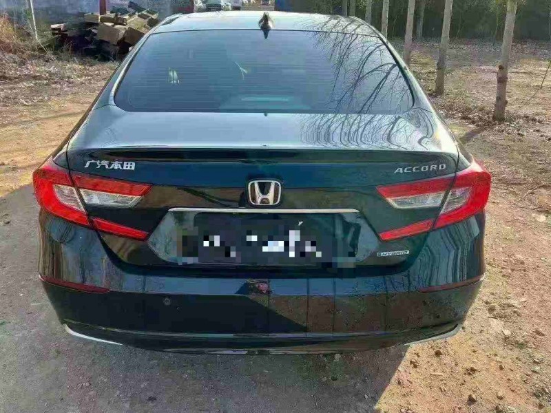 临沂19年本田雅阁9