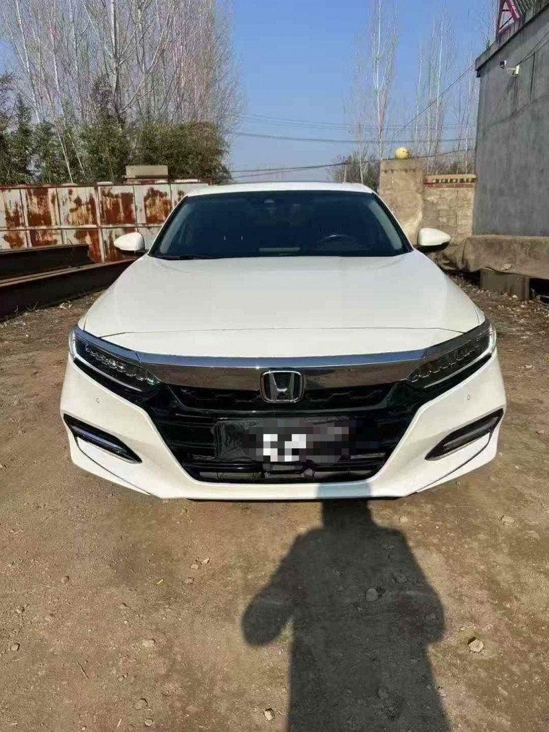 临沂20年本田雅阁1