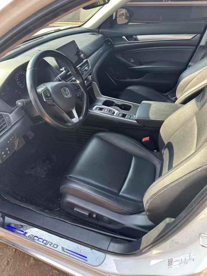 临沂20年本田雅阁5