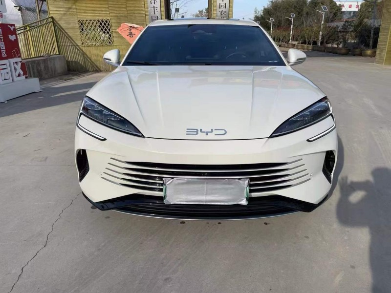 徐州24年比亚迪海豹1