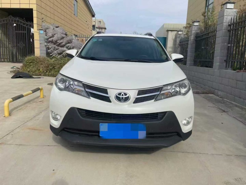 平顶山16年丰田RAV4荣放1