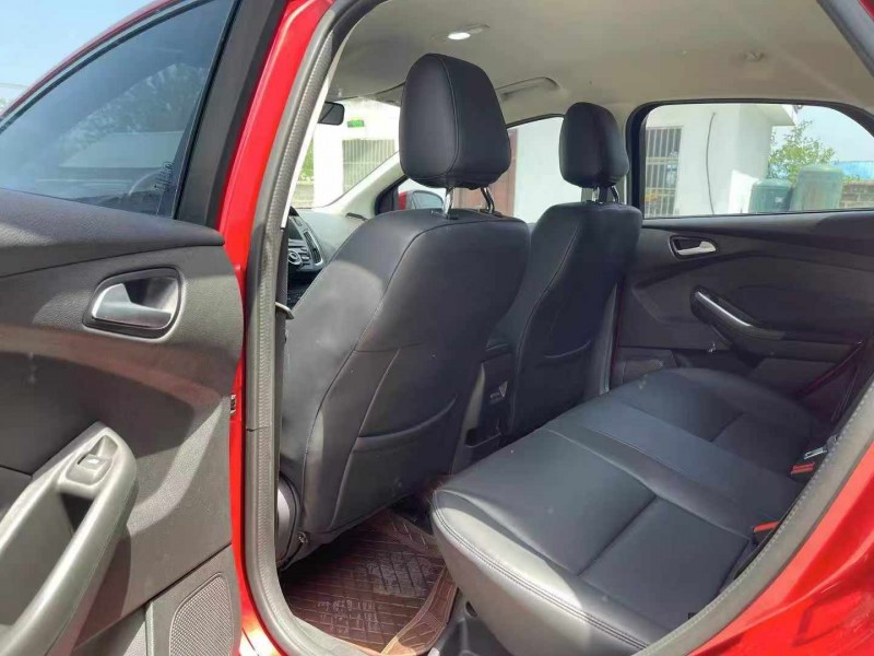 徐州17年福特福克斯7