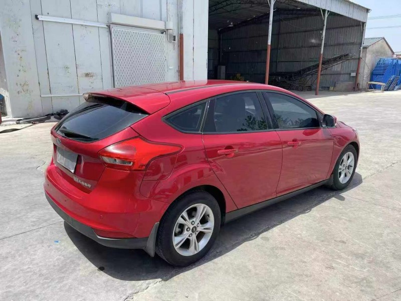 徐州17年福特福克斯8