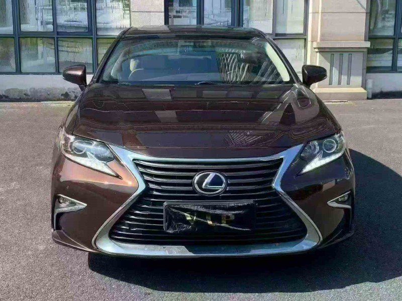 三明16年雷克萨斯ES1