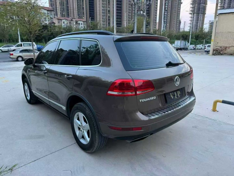 平顶山12年大众途锐8