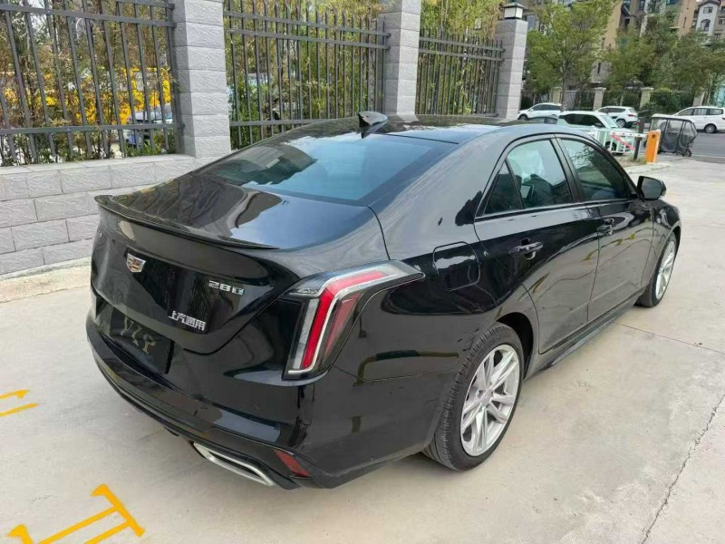 平顶山21年凯迪拉克CT49