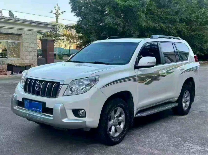 三明13年丰田普拉多3