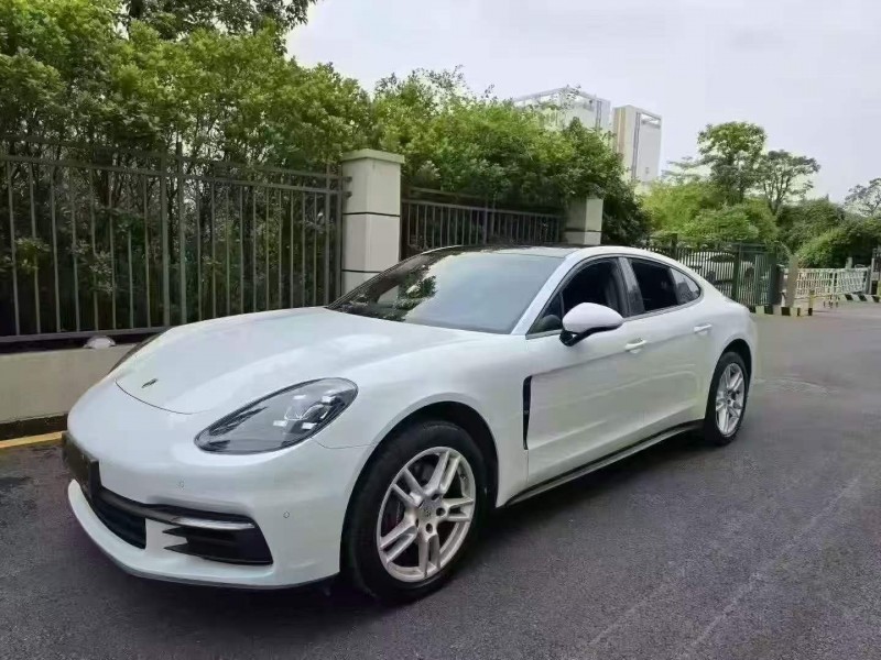 广州18年保时捷帕拉梅拉3