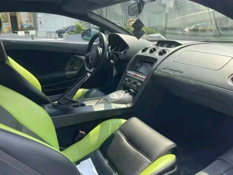 深圳13年兰博基尼Gallardo5