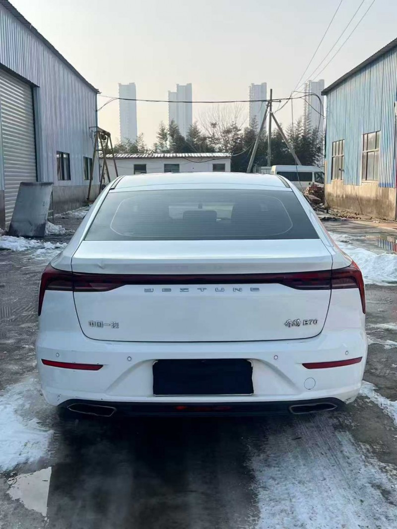 徐州24年奔腾B709