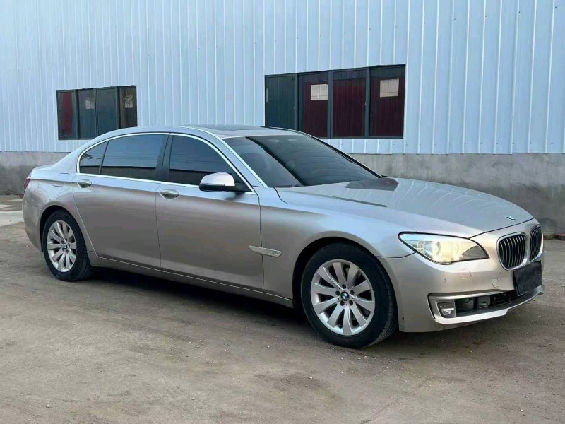 徐州13年宝马7系2