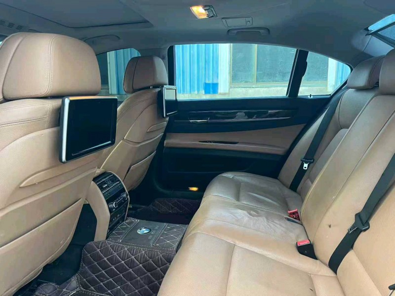 徐州13年宝马7系6