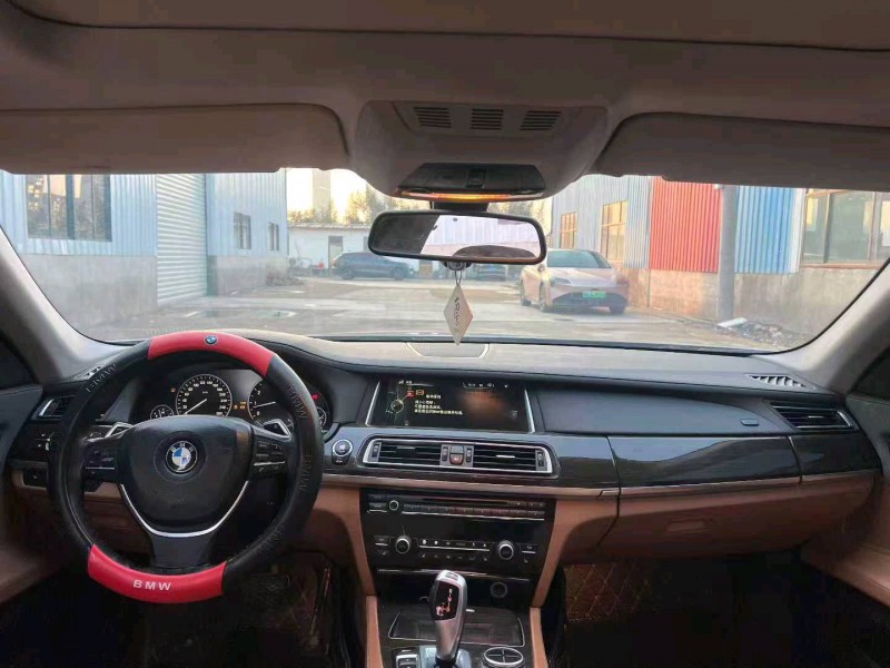 徐州13年宝马7系7