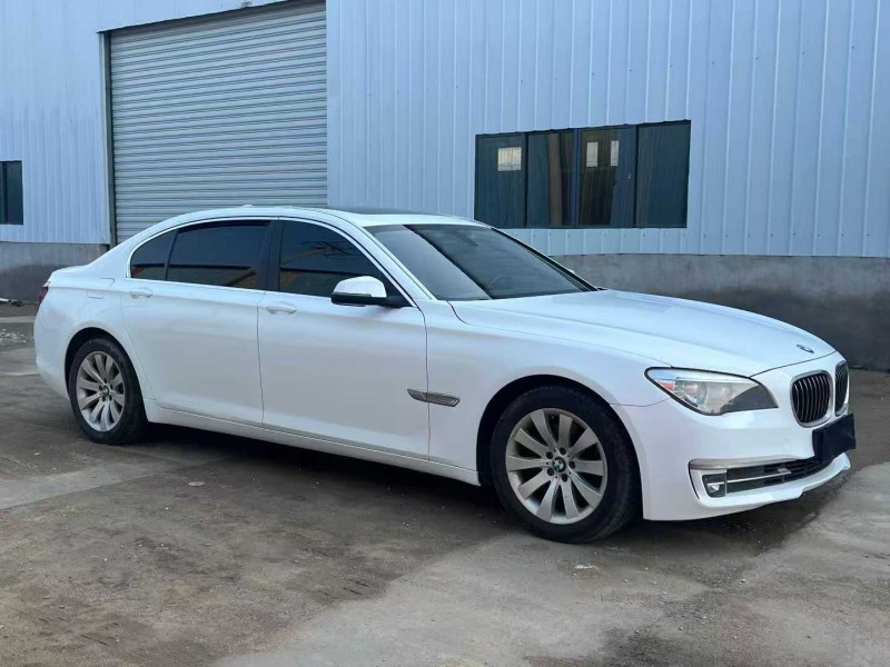 徐州14年宝马7系2