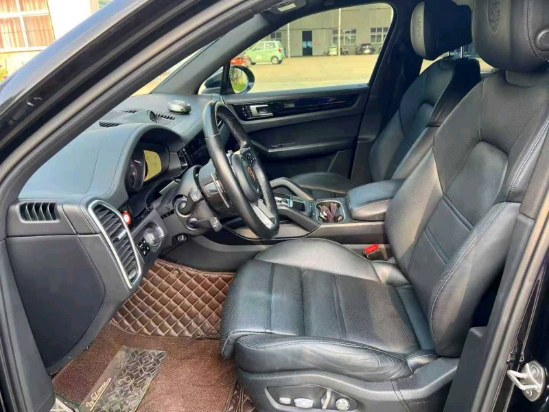 徐州21年保时捷卡宴6