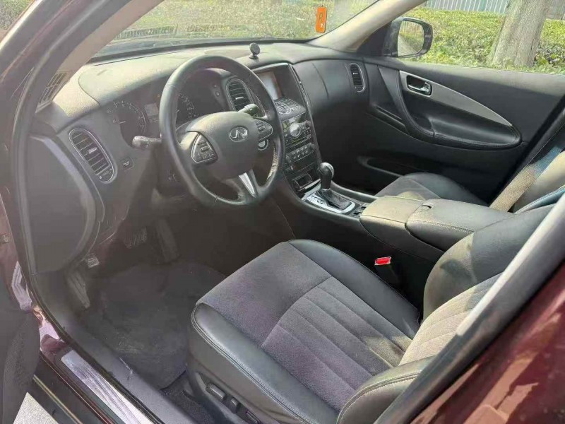 北海16年英菲尼迪QX504