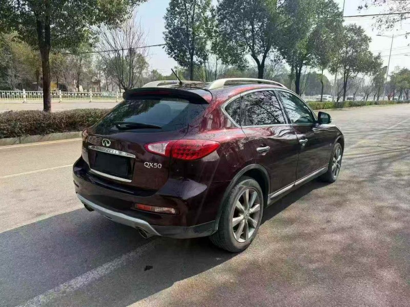北海16年英菲尼迪QX509