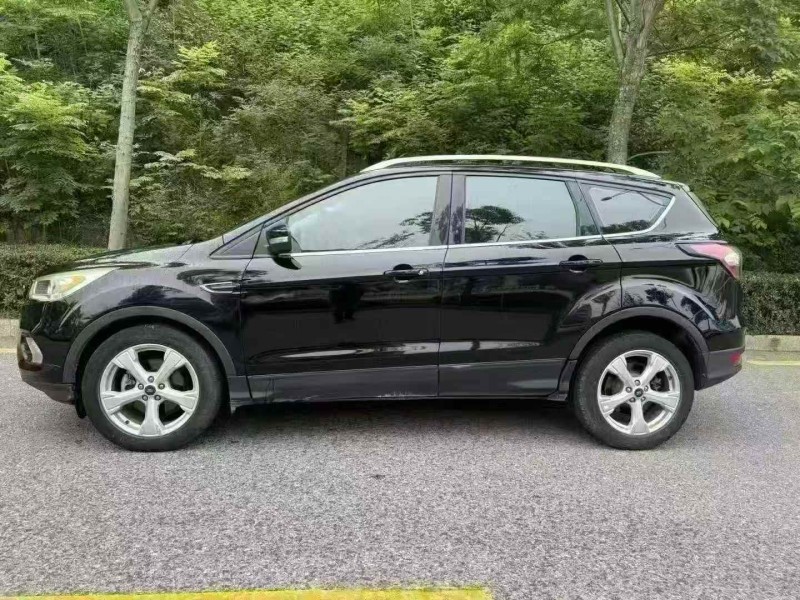 潍坊18年福特翼虎7