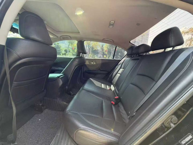 茂名14年本田雅阁6