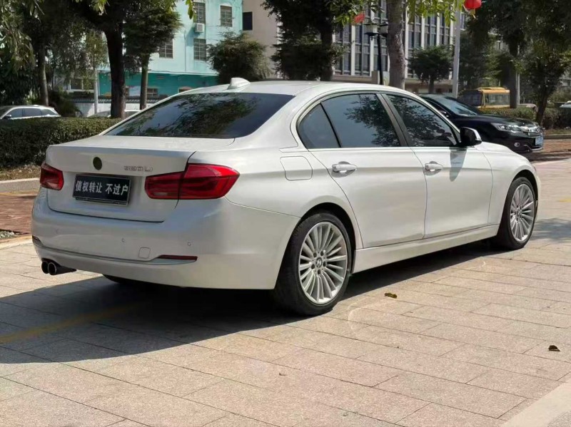茂名18年宝马3系7
