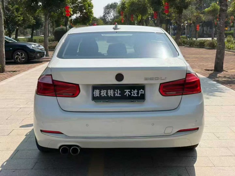 茂名18年宝马3系9