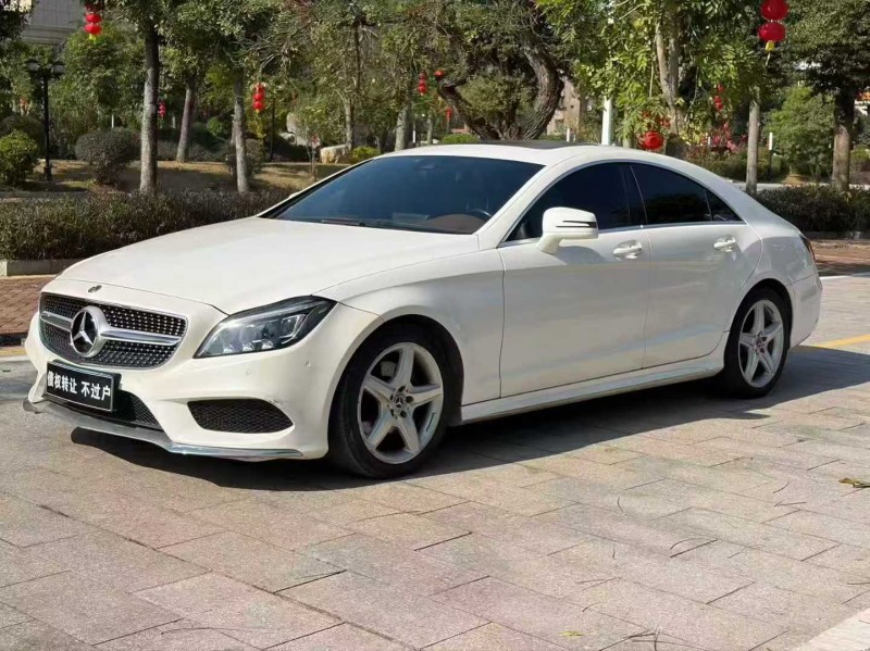 茂名17年奔驰CLS3