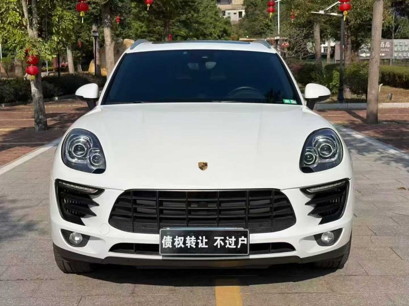 茂名17年保时捷Macan1
