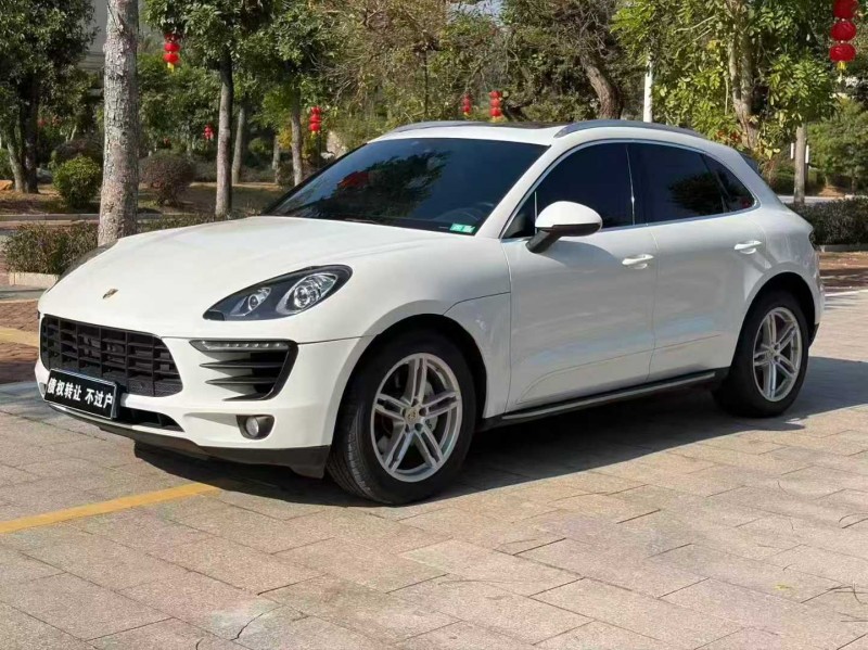 茂名17年保时捷Macan3