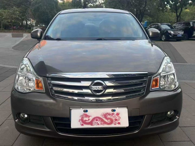 佛山19年日产轩逸1