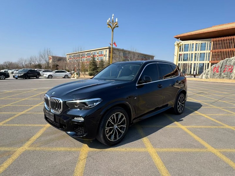 济宁21年宝马X52