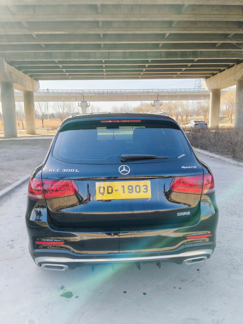青岛21年奔驰GLC9