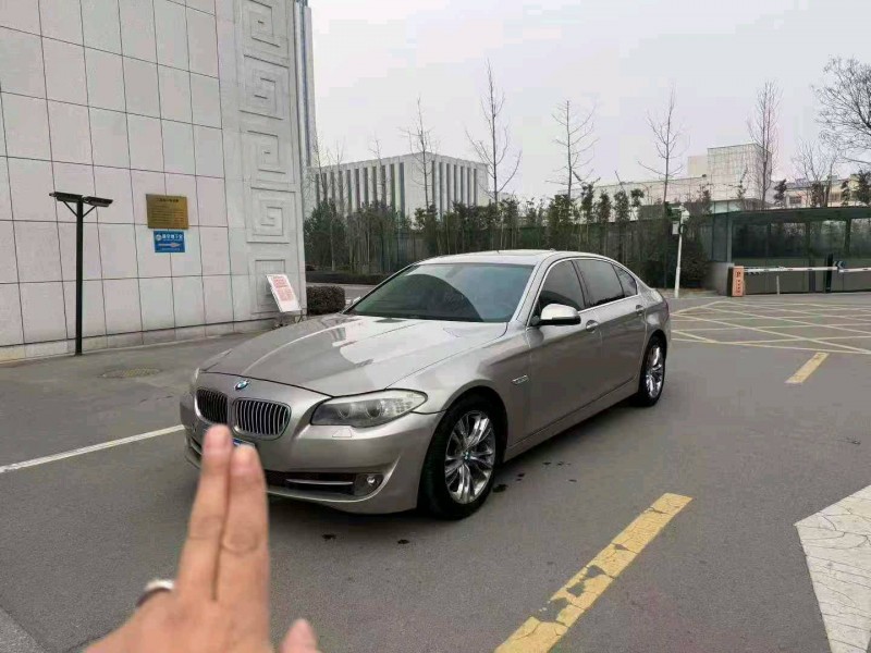 烟台16年宝马5系2